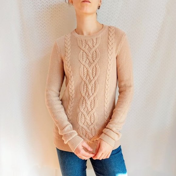 Tommy Hilfiger Sweaters - Tommy Hilfiger cable knit sweater in beige